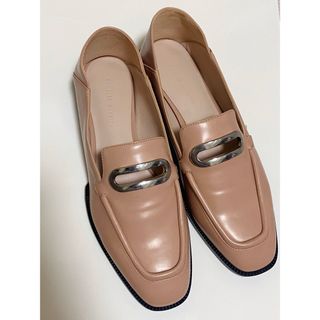 チャールズアンドキース(Charles and Keith)のCHARLES & KEITH ローファー 23.0(ローファー/革靴)