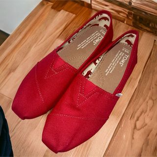 未使用✨TOMS トムス スリッポン 23.5cm レッド 赤 レディース