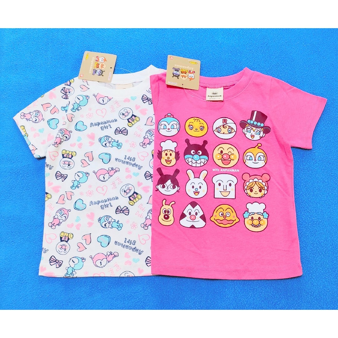 アンパンマン(アンパンマン)の新品　90cm　アンパンマン　それいけ!半袖Ｔシャツ2枚セット　総W×16P キッズ/ベビー/マタニティのキッズ服女の子用(90cm~)(Tシャツ/カットソー)の商品写真