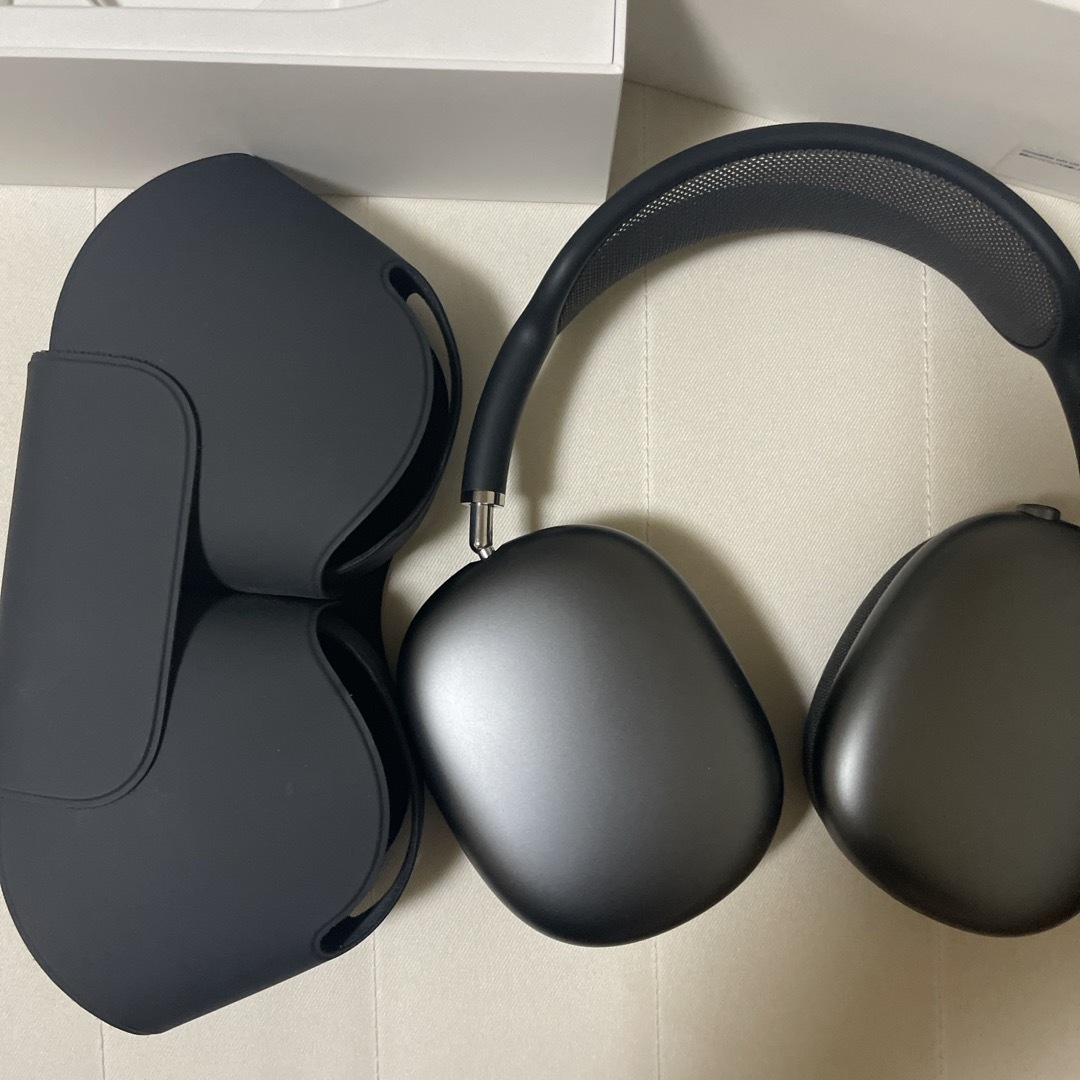 Apple(アップル)の超美品 AirPods Max スペースグレイ  スマホ/家電/カメラのオーディオ機器(ヘッドフォン/イヤフォン)の商品写真