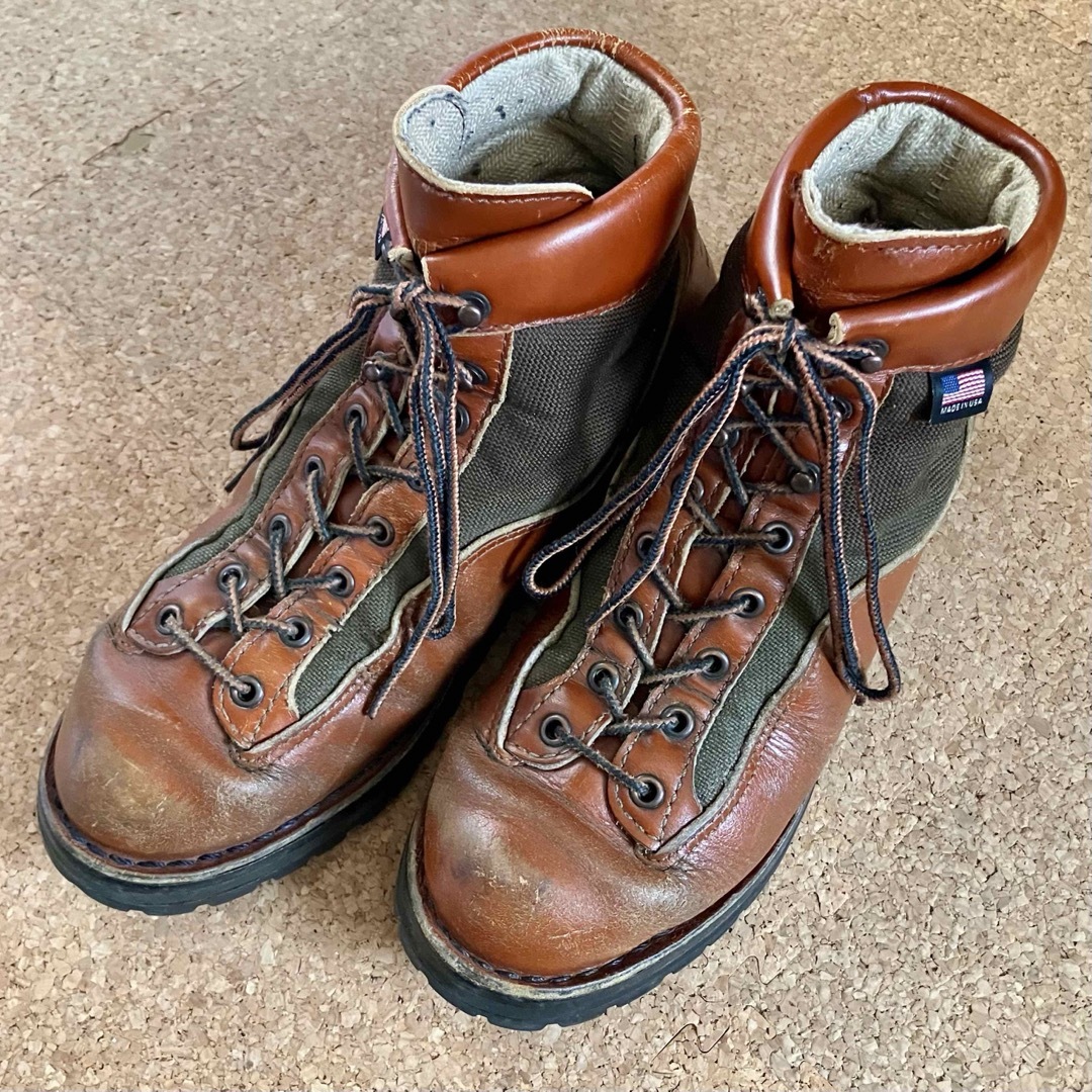 Danner(ダナー)のダナー ライト 2 セダー レインボー Danner Light2 26.5cm メンズの靴/シューズ(ブーツ)の商品写真