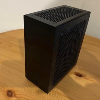 自作PC RTX4060 Ryzen5 7600 超小型ゲーミングPC(デスクトップ型PC)