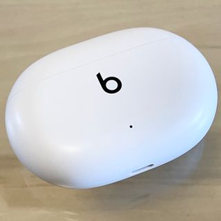 Beats by Dr Dre - ★美品★Beats Studio Buds ホワイト 充電ケースのみ／W180