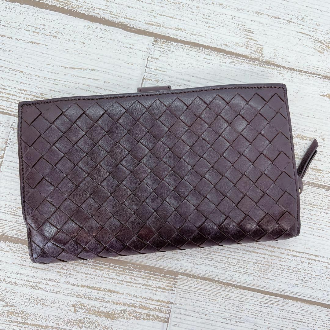 Bottega Veneta(ボッテガヴェネタ)の【 希少 】BOTTEGA VENETA ラウンドジップ 折財布 イントレ 茶色 レディースのファッション小物(財布)の商品写真