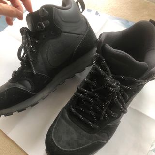 NIKE スニーカー(スニーカー)