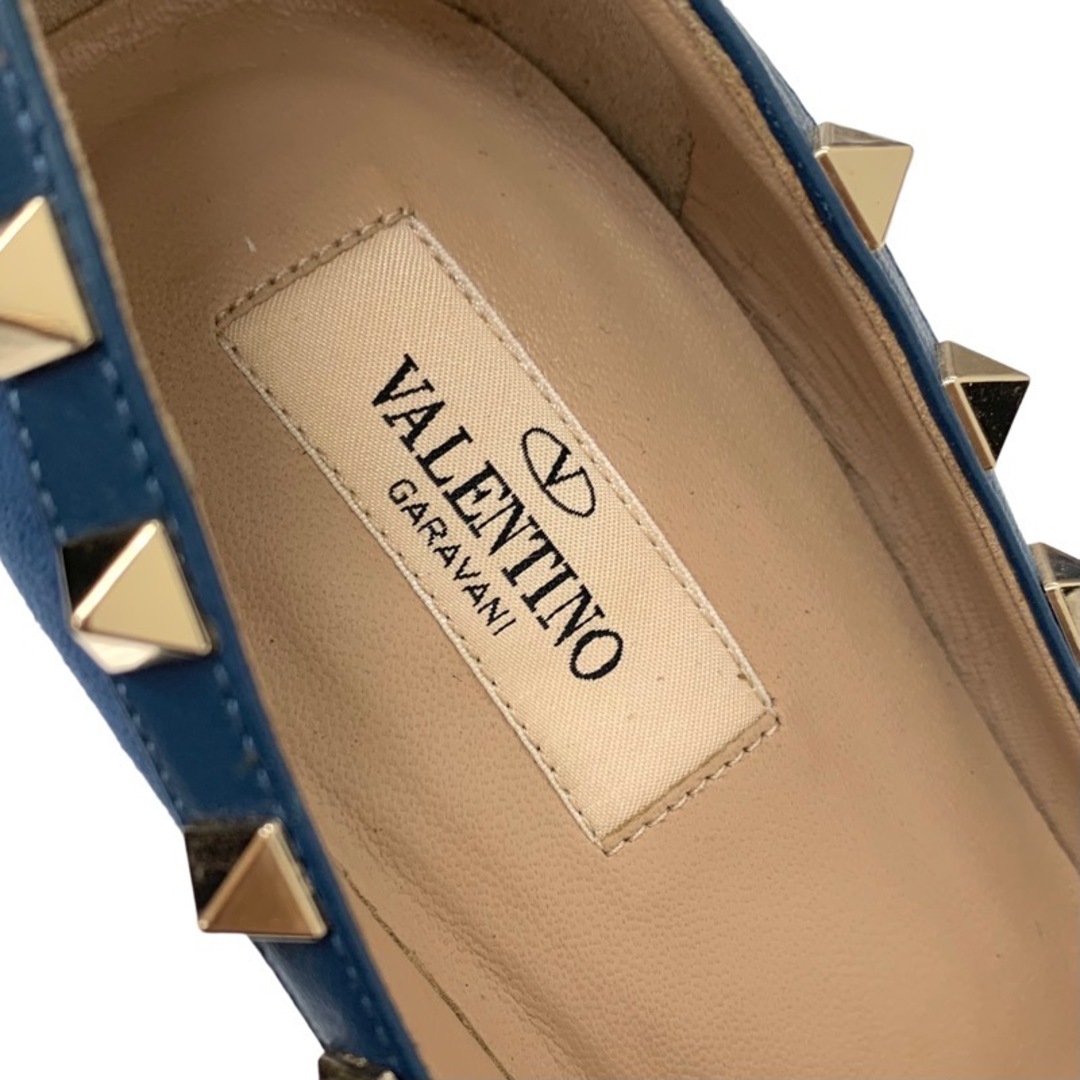 VALENTINO(ヴァレンティノ)のヴァレンティノ VALENTINO パンプス 靴 シューズ ロックスタッズ スエード ブルー ゴールド レディースの靴/シューズ(ハイヒール/パンプス)の商品写真