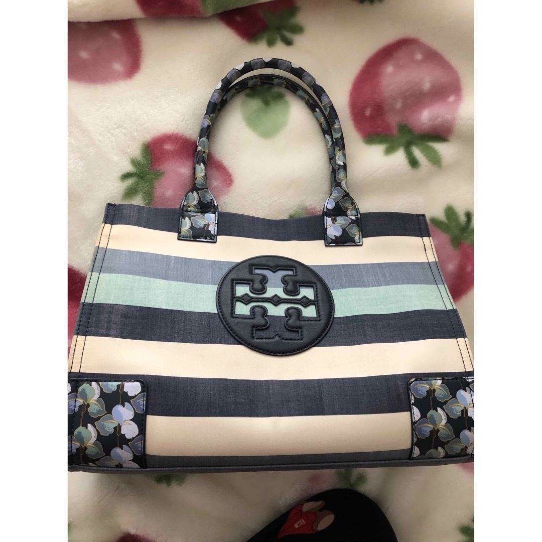 Tory Burch(トリーバーチ)の❤️トリーバーチ　トートバッグ❤️ レディースのバッグ(トートバッグ)の商品写真