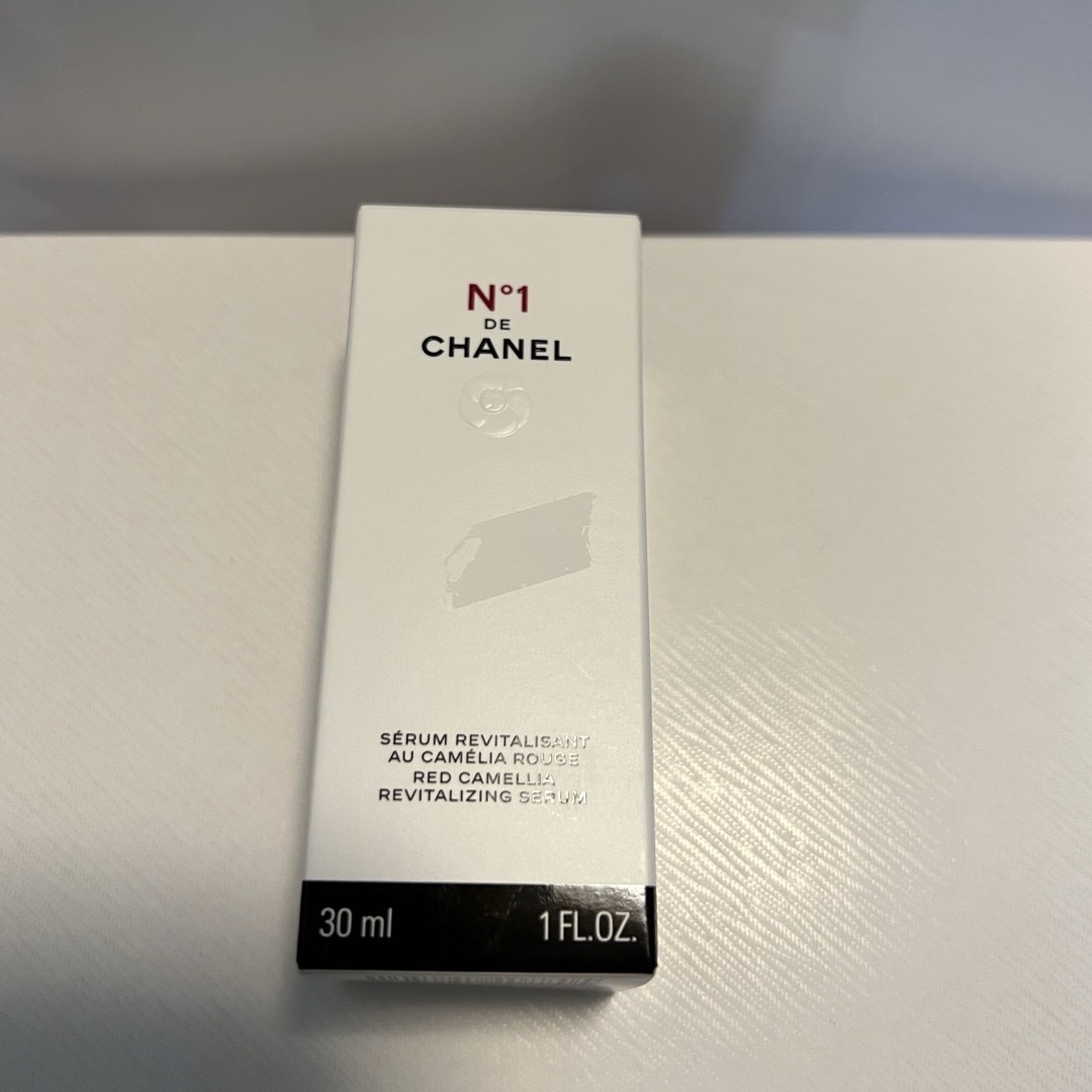 CHANEL(シャネル)のシャネル セラム N°1 ドゥ シャネル 30ml コスメ/美容のスキンケア/基礎化粧品(美容液)の商品写真