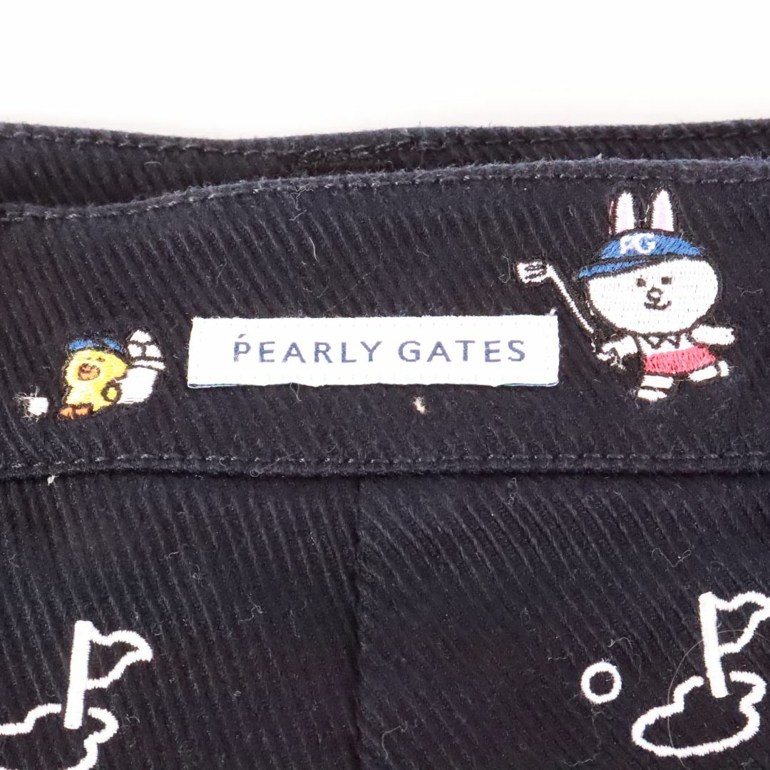 PEARLY GATES(パーリーゲイツ)のPEARLY GATES パーリーゲイツ LINE FRIENDS スカート 刺繍 総柄 ネイビー系 XS ゴルフウェア　 スポーツ/アウトドアのゴルフ(ウエア)の商品写真