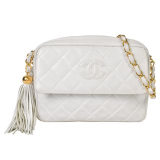 シャネル(CHANEL)のシャネル CHANEL マトラッセ ココマーク フリンジ チェーン ショルダーバッグ ラムスキン ホワイト ゴールド金具 7桁 3番台(1995～96年頃製造)【中古】(ハンドバッグ)