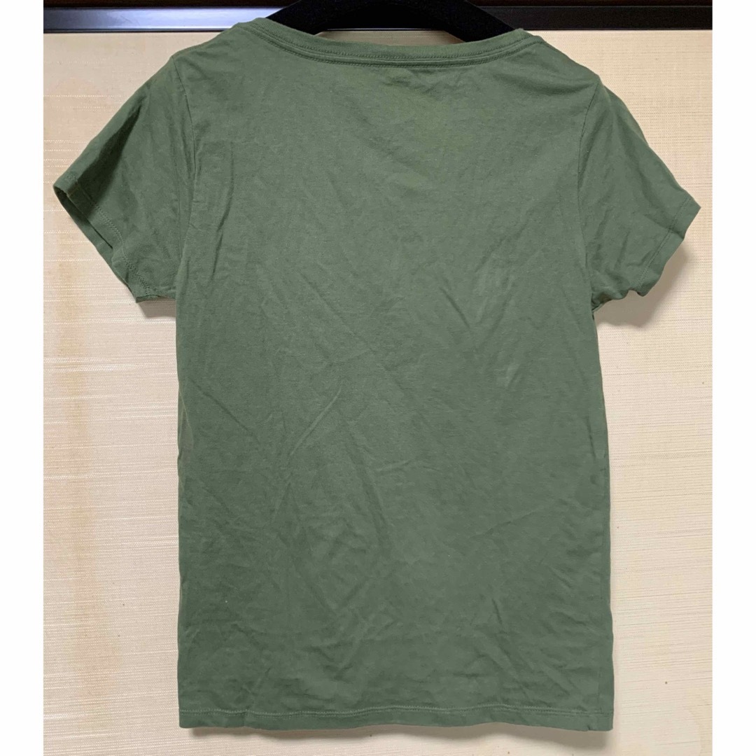 H&M(エイチアンドエム)のH&M カーキ　Tシャツ レディースのトップス(Tシャツ(半袖/袖なし))の商品写真