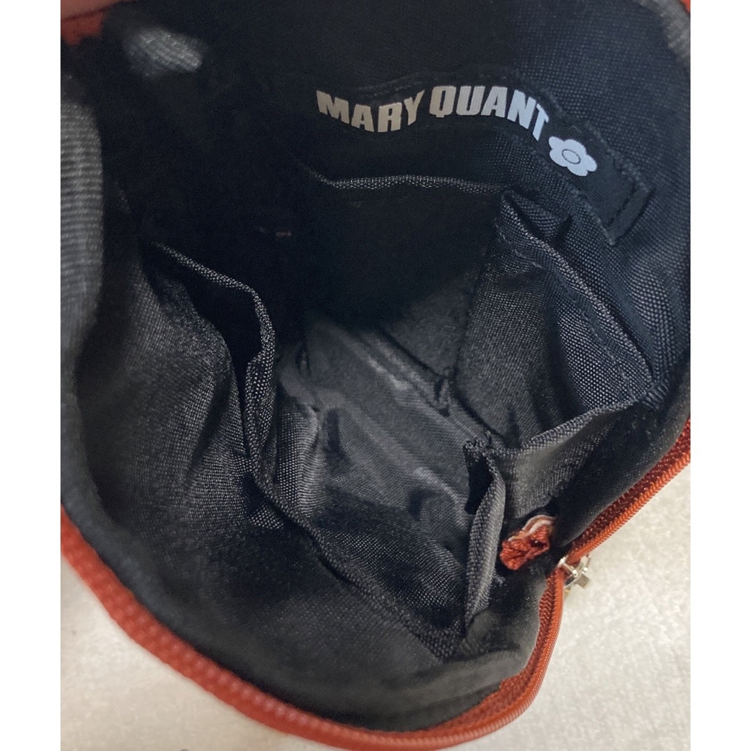 MARY QUANT(マリークワント)のマリークワント　デイジー花柄ポーチ　シガレットケースマリクワ レディースのファッション小物(ポーチ)の商品写真