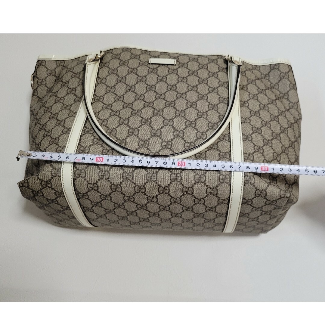 Gucci(グッチ)のGUCCI　グッチ　バック　スプリーム　美品 レディースのバッグ(ハンドバッグ)の商品写真