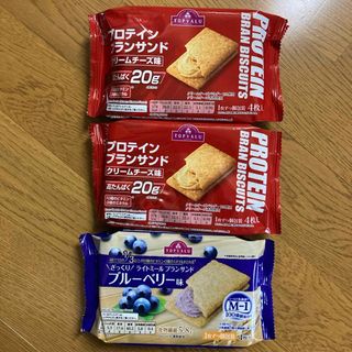 イオン(AEON)のプロテインブランサンド　クリームチーズ味2袋　ブルーベリー味(ダイエット食品)