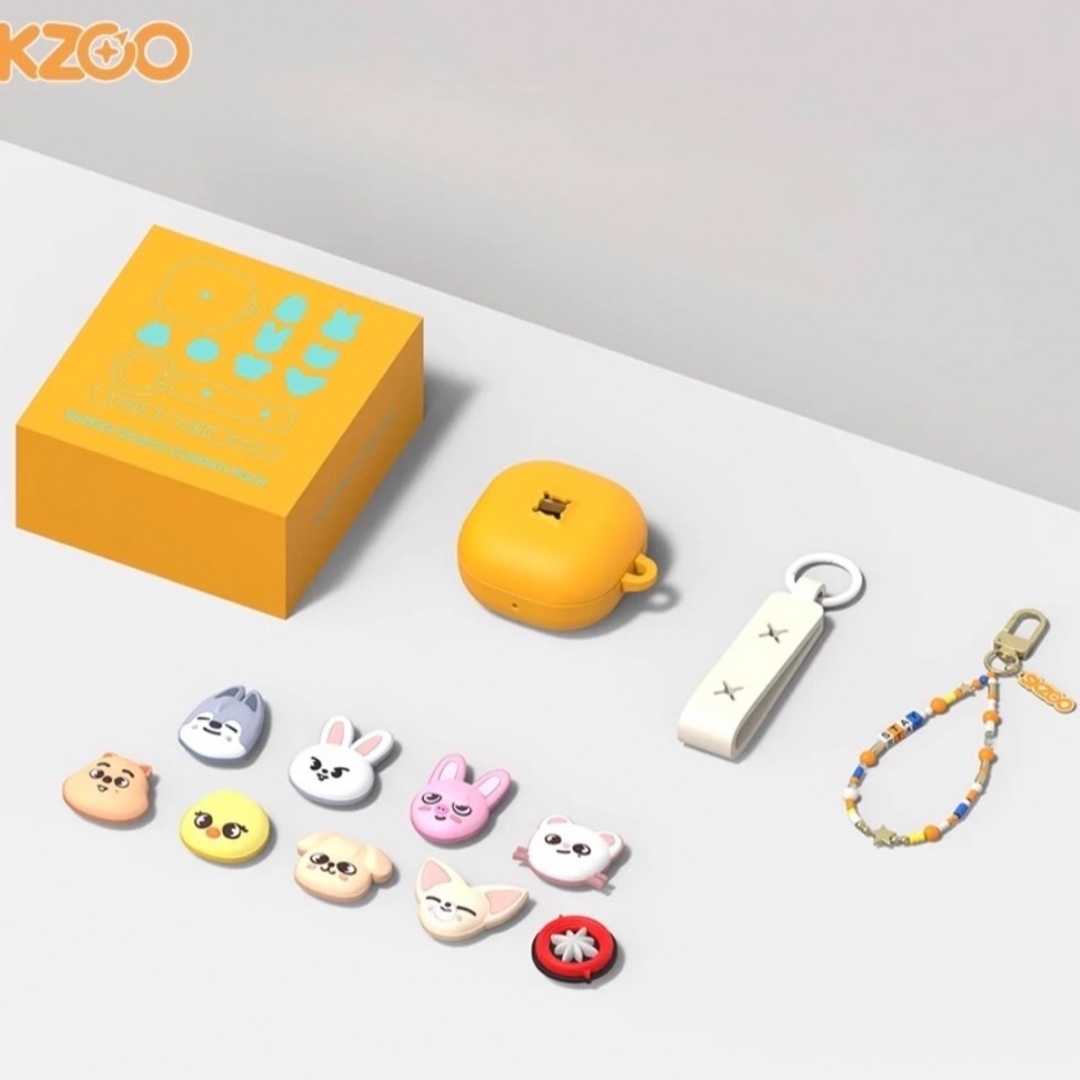 GALAXY イヤホンケース Stray Kids スキズ SKZOO | フリマアプリ ラクマ GALAXY イヤホンケース Stray Kids スキズ SKZOO | フリマアプリ ラクマ