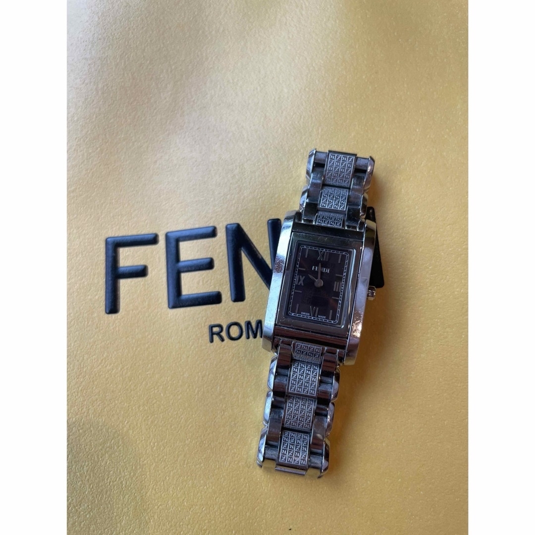 FENDI(フェンディ)の☆FENDI 時計⭐︎ レディースのファッション小物(腕時計)の商品写真