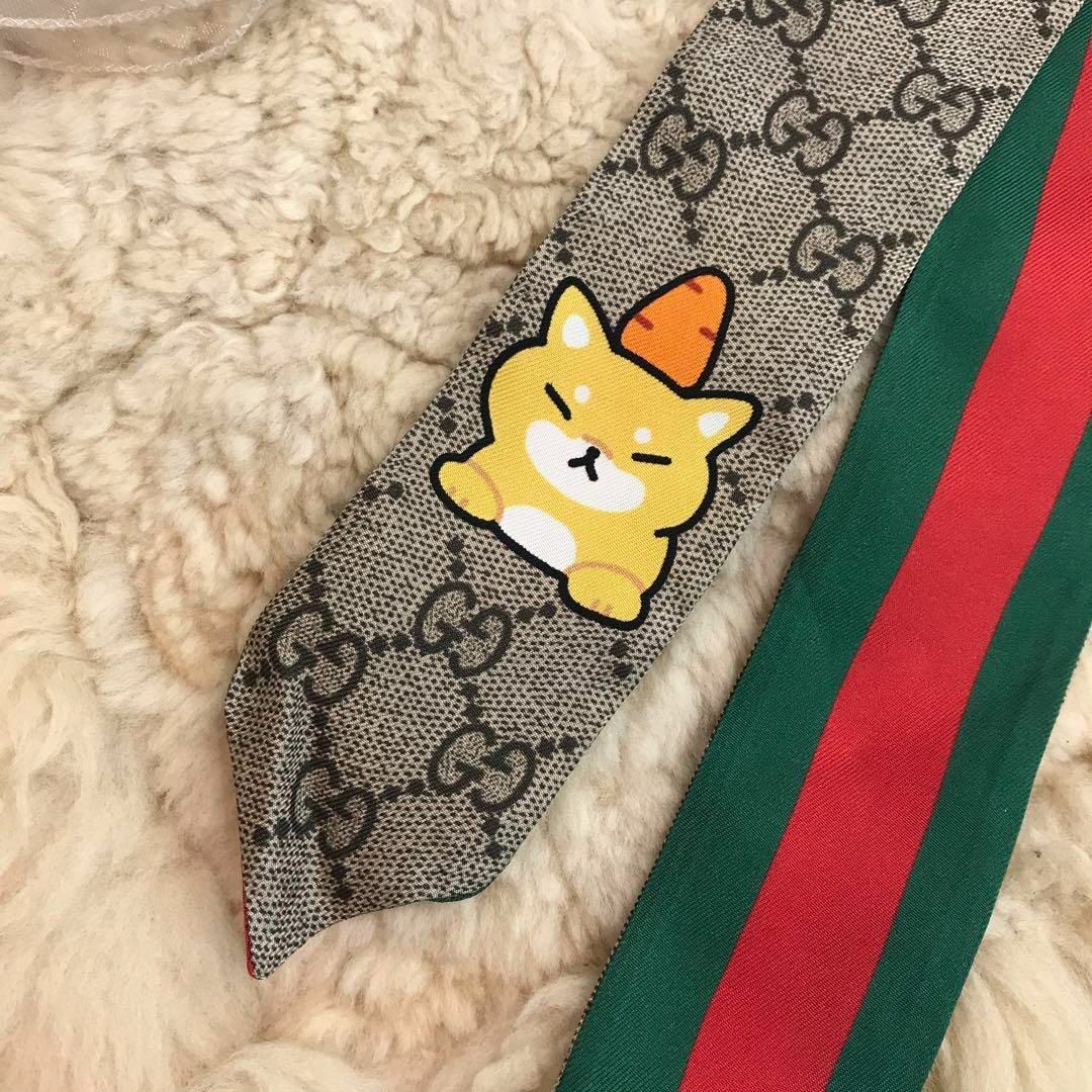 Gucci(グッチ)の☆新品未使用品☆GUCCI　グッチカワイイ　ネックボウ　スカーフ　GG柄 レディースのファッション小物(バンダナ/スカーフ)の商品写真