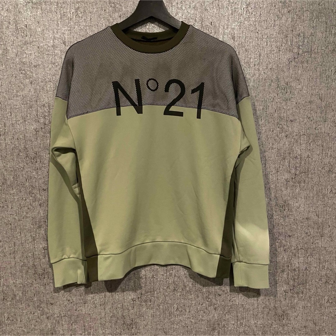 N°21(ヌメロヴェントゥーノ)の最終価格 N°21 ヌメロヴェントゥーノ ロゴスウェット レディースのトップス(トレーナー/スウェット)の商品写真