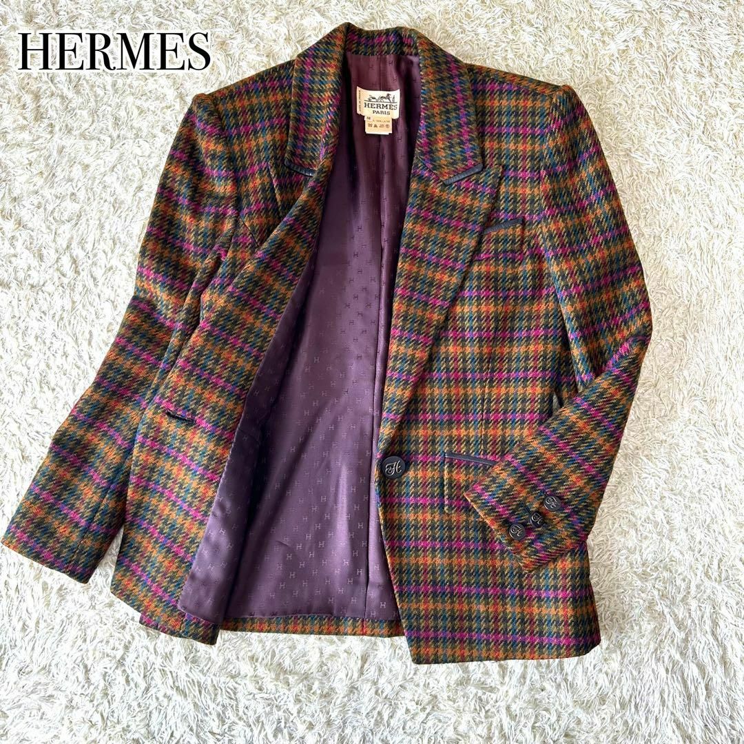 Hermes(エルメス)のHERMES ビンテージ 千鳥格子 裏地総柄 ツイード テーラードジャケット レディースのジャケット/アウター(テーラードジャケット)の商品写真