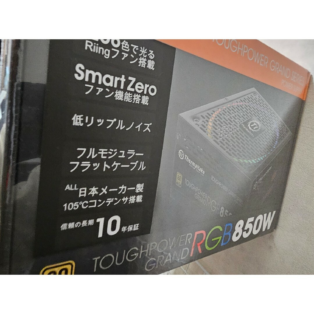 thermaltake(サーマルティク)の新品Thermaltake TOUGHPOWER GRAND RGB -850W スマホ/家電/カメラのPC/タブレット(PCパーツ)の商品写真