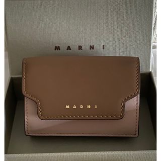 マルニ(Marni)のマルニ MARNI 三つ折り財布  トリフォールドウォレット ピンク　ブラウン(財布)