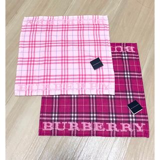 BURBERRY - 新品☆BURBERRYバーバリー☆タオルハンカチ２枚　ピンク　ノバチェック