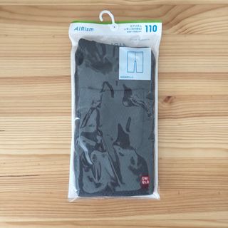 ユニクロ(UNIQLO)の【新品・未開封】UNIQLO レギンス 7分丈 グレー 110(パンツ/スパッツ)