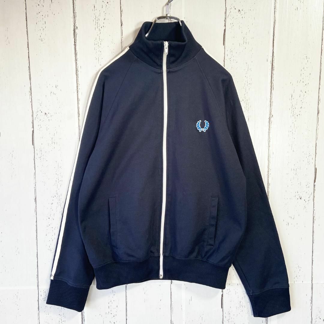 フレッドペリー FRED PERRY トラックジャケット ジャージ 古着 S 紺 メンズのトップス(ジャージ)の商品写真