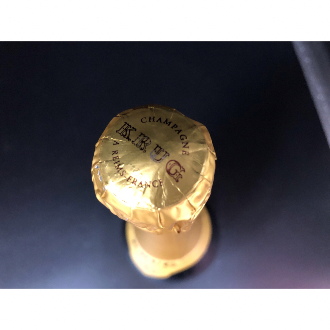 Krug(クリュッグ)のH82 KRUG クリュッグ グラン キュヴェ ブリュット 750ml  食品/飲料/酒の酒(シャンパン/スパークリングワイン)の商品写真