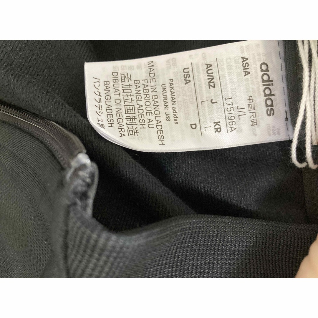 adidas(アディダス)のadidas トラックジャケット　Lサイズ　ブラック アディダス その他のその他(その他)の商品写真