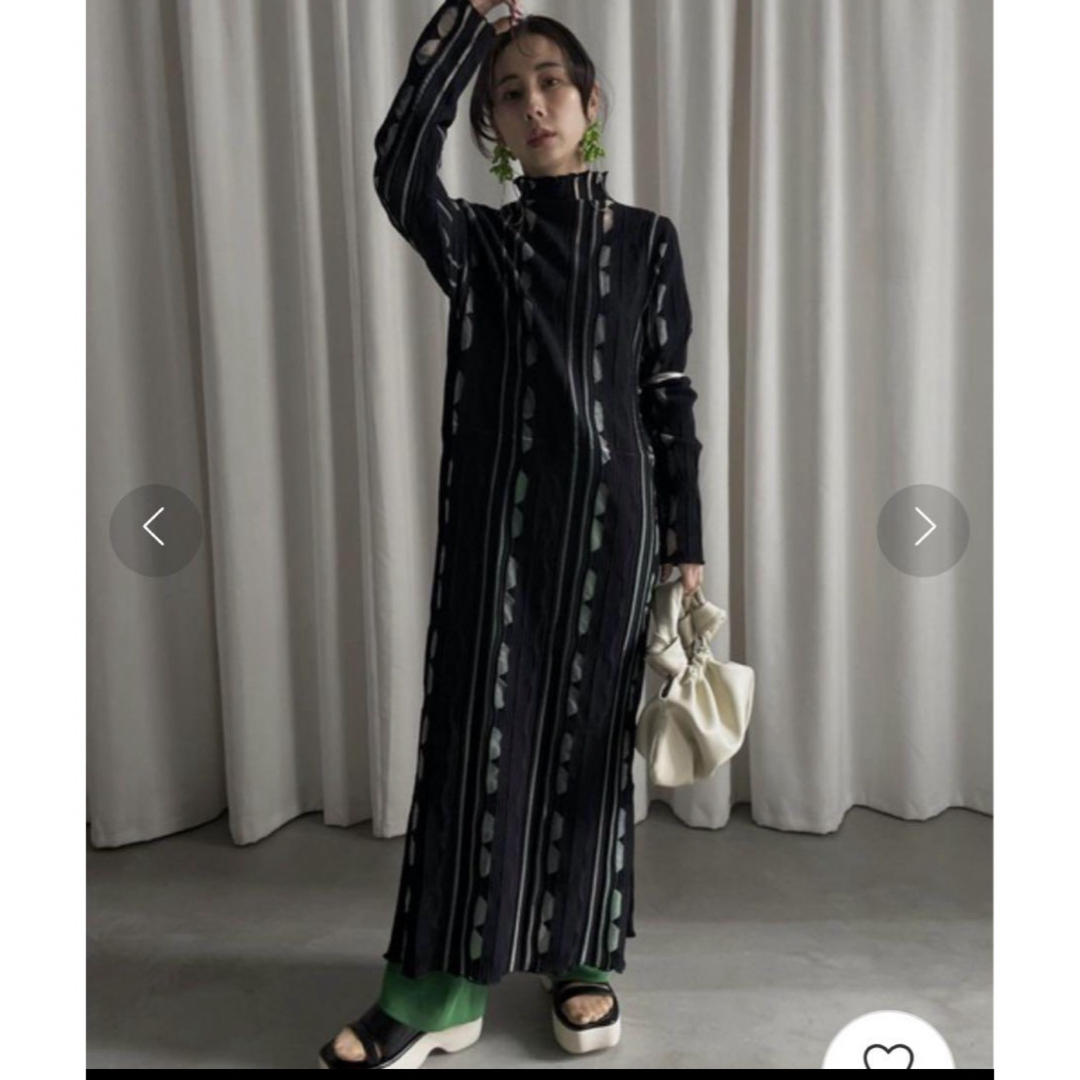 Ameri VINTAGE(アメリヴィンテージ)のMEDI SHEER GEOMETRIC KNIT DRESS レディースのワンピース(ロングワンピース/マキシワンピース)の商品写真