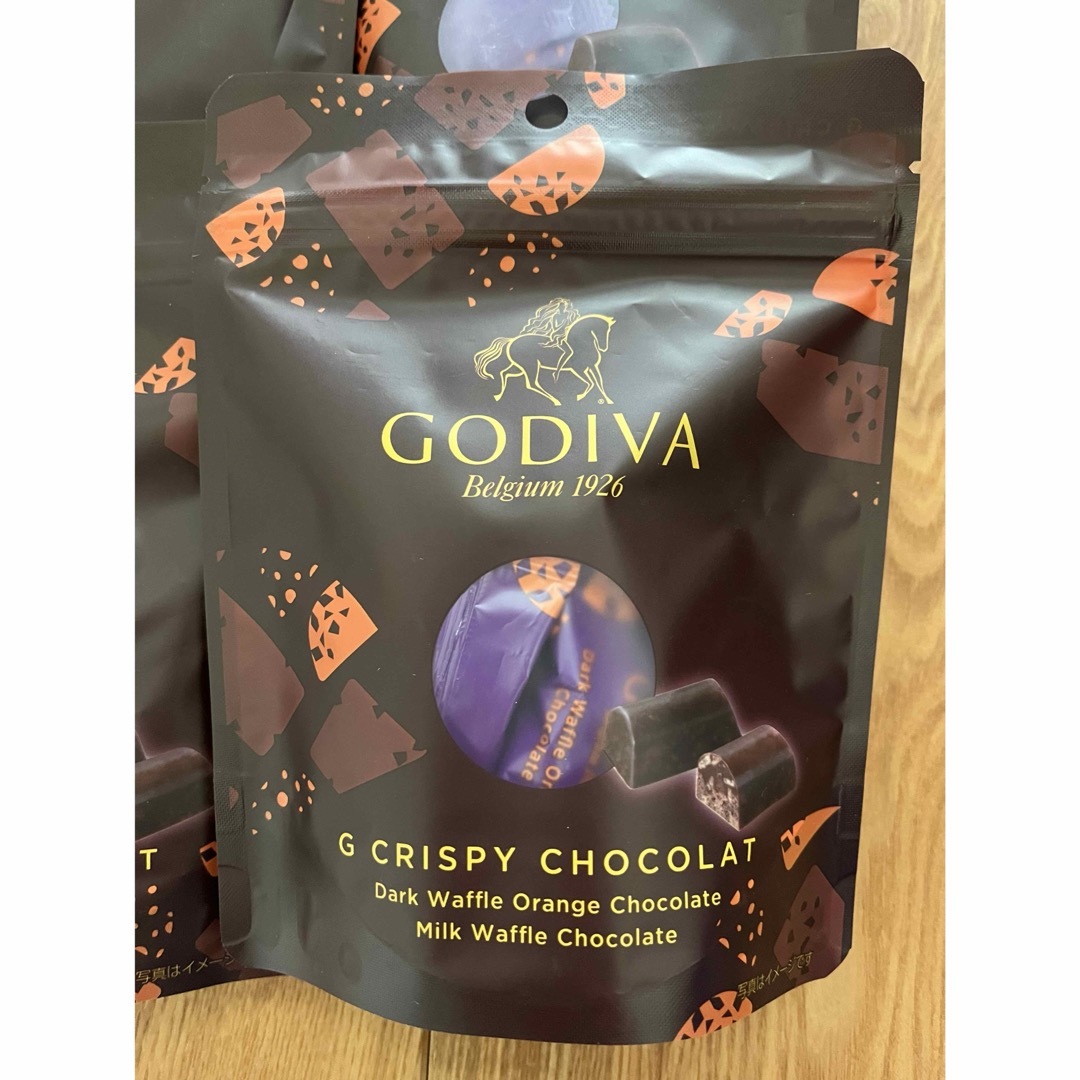 GODIVA(ゴディバ)のGODIVA  ゴディバ　チョコ 食品/飲料/酒の食品(菓子/デザート)の商品写真
