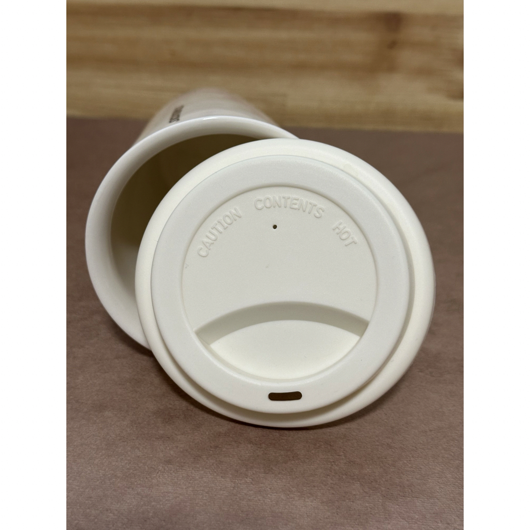 Starbucks(スターバックス)のスタバ　紙コップデザイン陶器製タンブラー インテリア/住まい/日用品のキッチン/食器(タンブラー)の商品写真