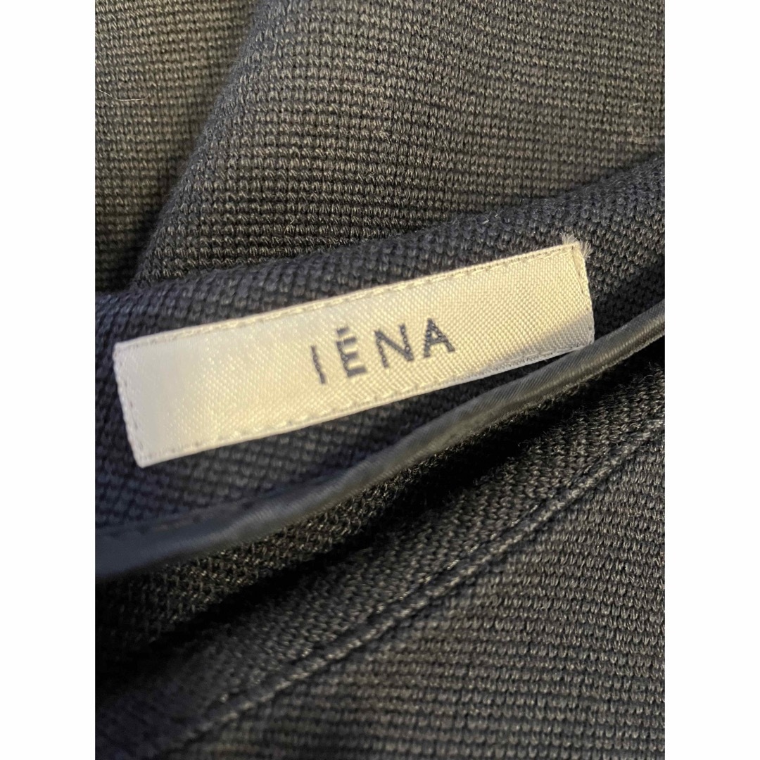 IENA(イエナ)のIENA イエナ　ネイビー　ラッセルフレアワンピースノースリーブワンピース レディースのワンピース(ひざ丈ワンピース)の商品写真