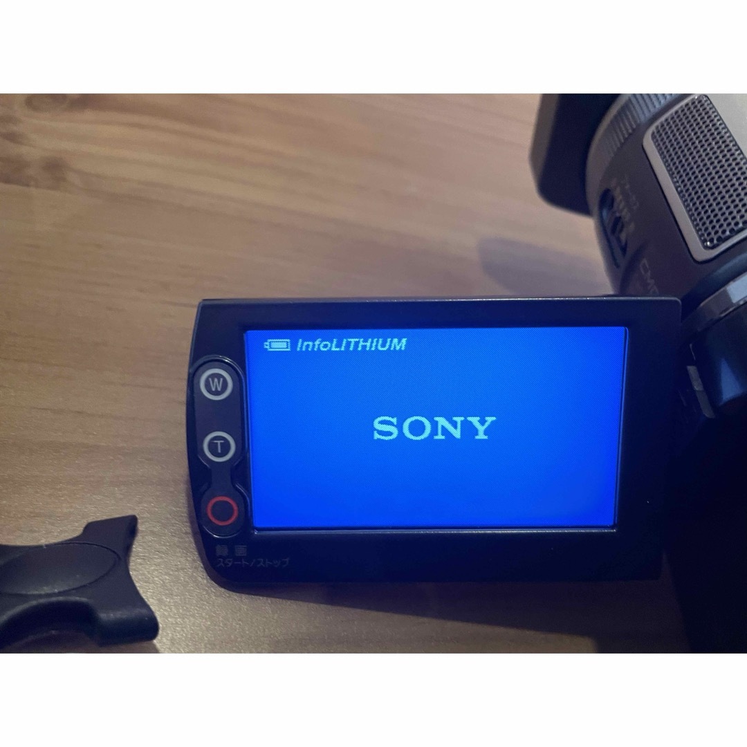 SONY(ソニー)の【訳ありジャンク】HDR-HC1 デジタルビデオカメラ スマホ/家電/カメラのカメラ(ビデオカメラ)の商品写真