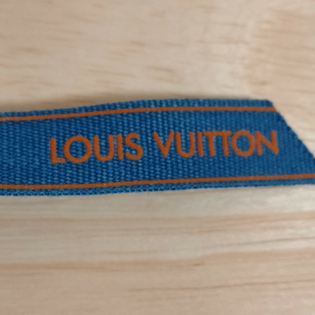 LOUIS VUITTON(ルイヴィトン)のLOUISVUITTON　リボン インテリア/住まい/日用品のオフィス用品(ラッピング/包装)の商品写真