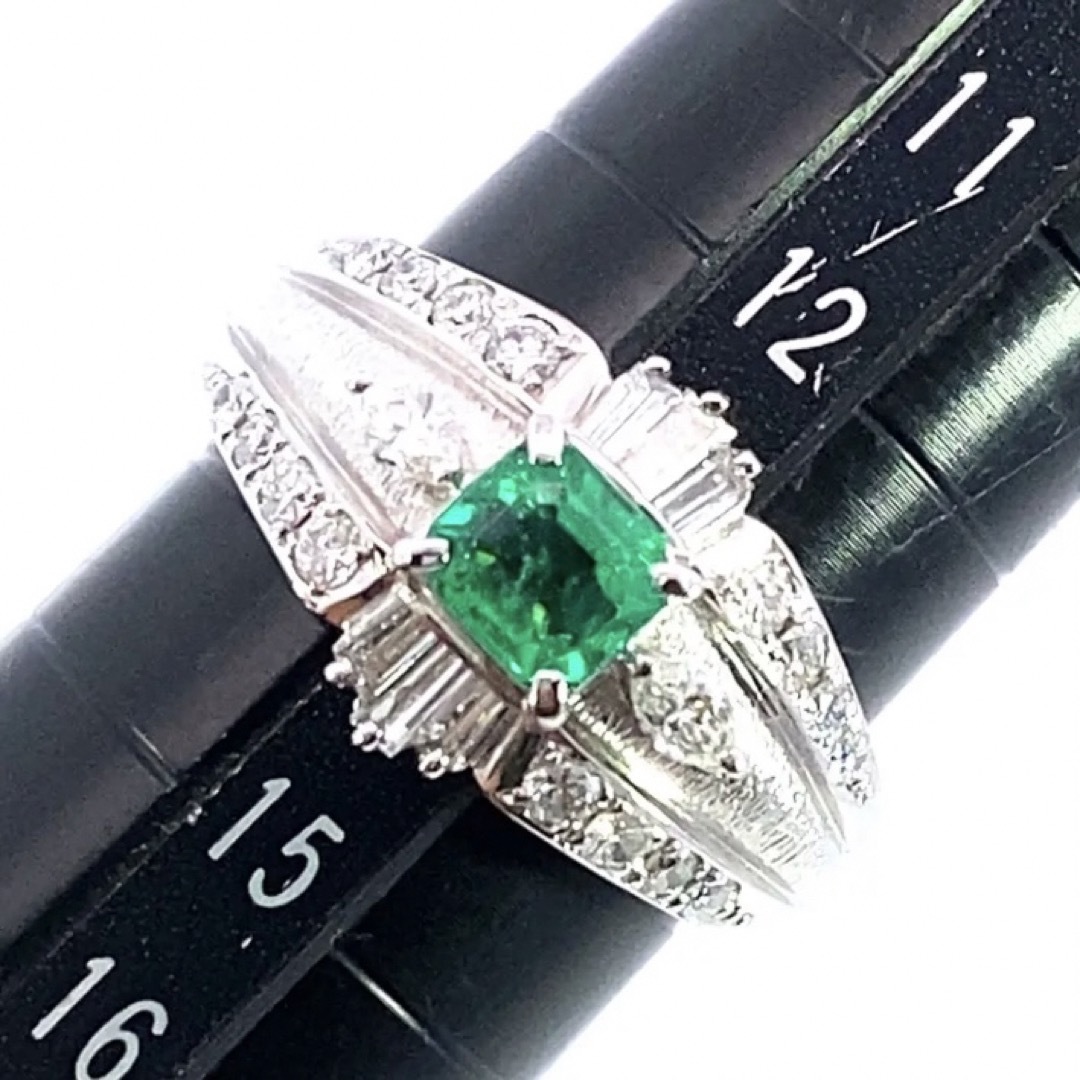 【JB-3576】Pt900 天然エメラルド ダイヤモンド リング レディースのアクセサリー(リング(指輪))の商品写真