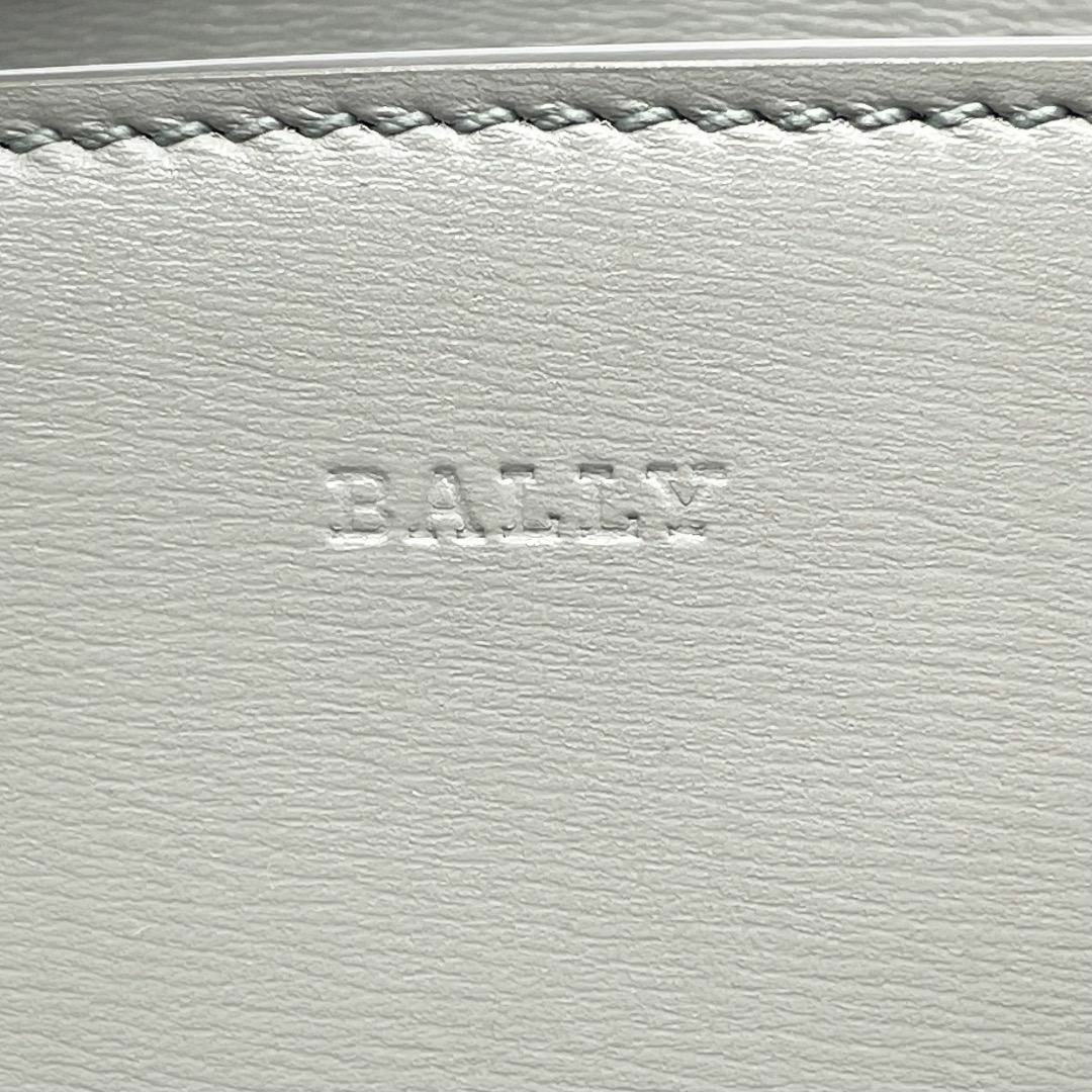 Bally(バリー)の新品同様✨バリー ソミー 2way ハンドバッグ レザー ライトグレー 保存袋付 レディースのバッグ(ハンドバッグ)の商品写真