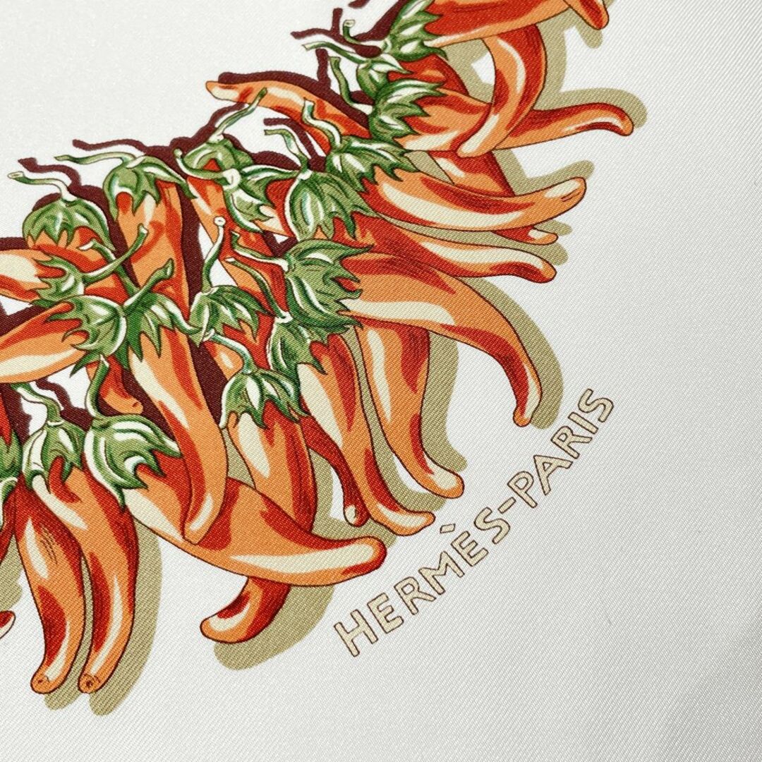 Hermes - HERMES エルメス カレ90 スカーフ シルク 大判 AUX PAYS DES Hermes - HERMES エルメス カレ90 スカーフ シルク 大判 AUX PAYS DES