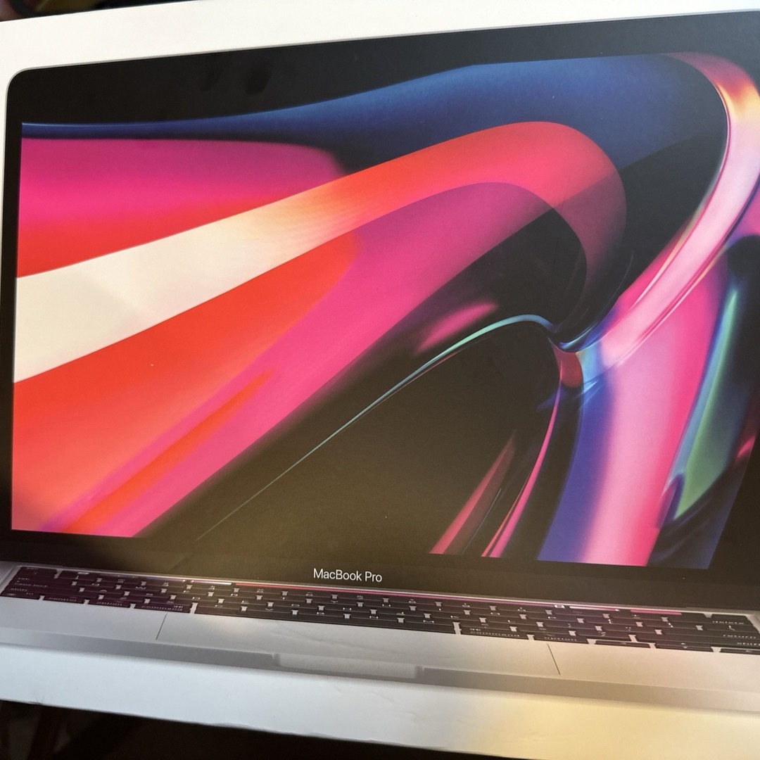 Apple(アップル)のApple   Macbook Pro 2022  13インチ スマホ/家電/カメラのPC/タブレット(ノートPC)の商品写真