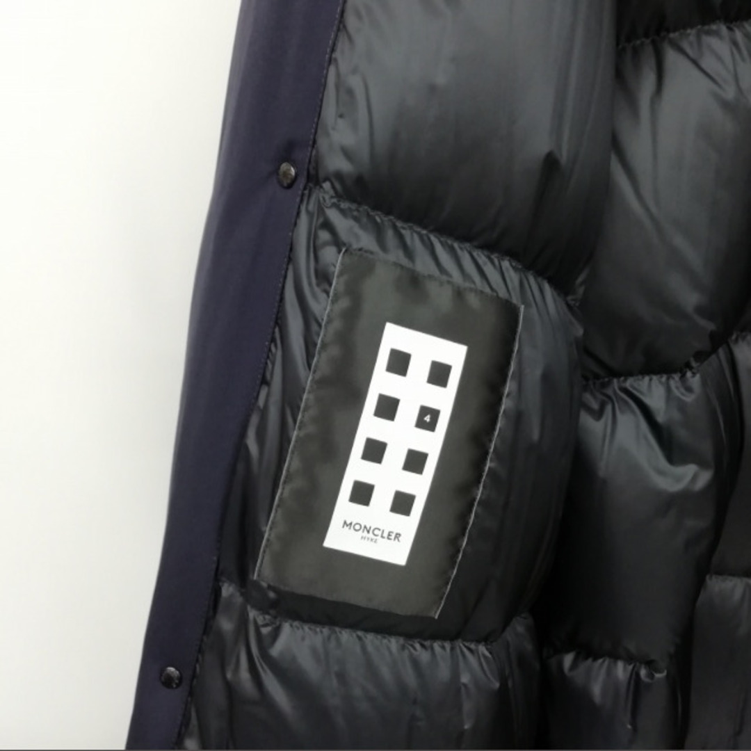 MONCLER(モンクレール)のHYKE MUVERAN 21AW ノーカラー ダウン ジャケット 極美品 2 メンズのジャケット/アウター(ダウンジャケット)の商品写真