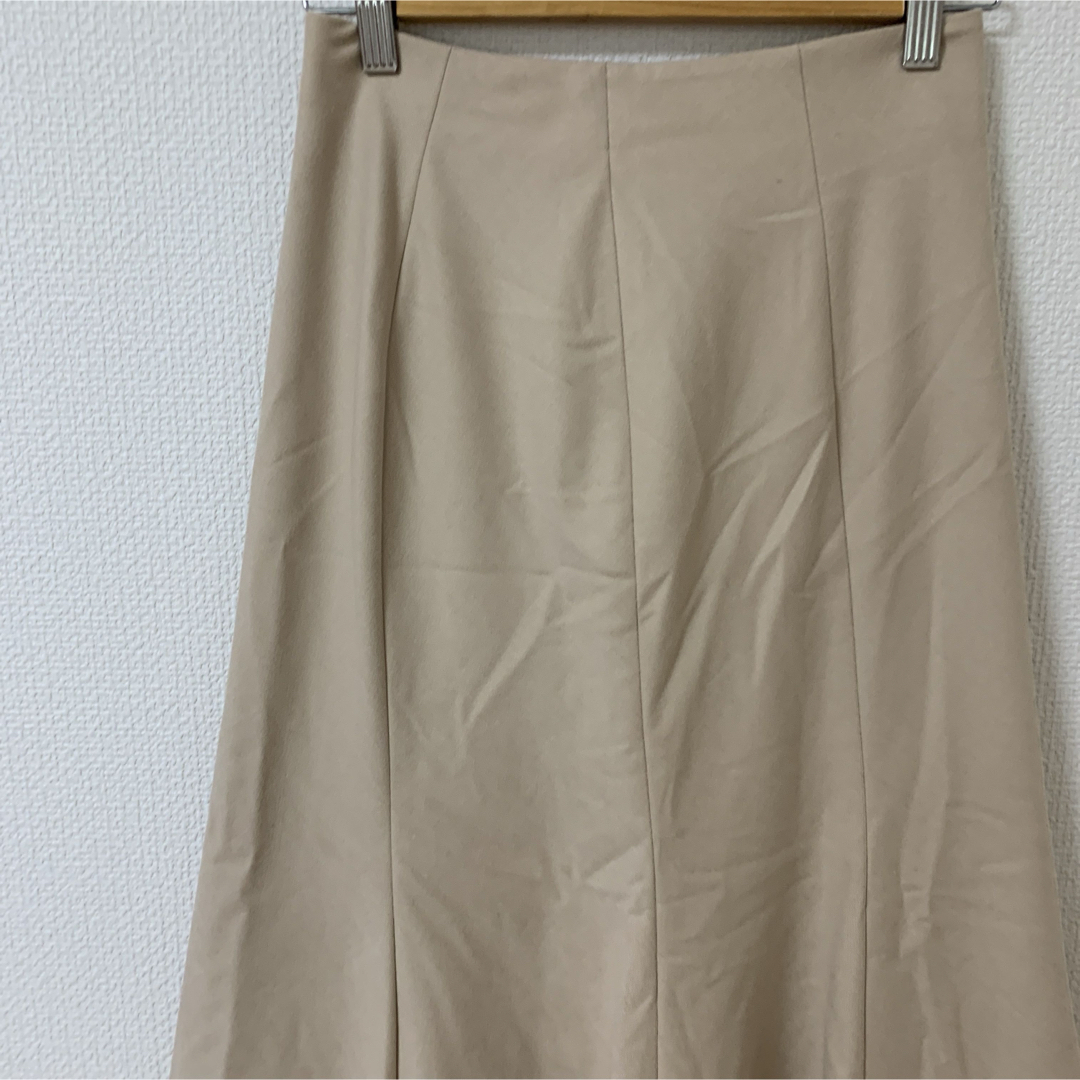 UNIQLO(ユニクロ)のUNIQLO ユニクロ レディース マーメイドスカート m ロングスカート レディースのスカート(ロングスカート)の商品写真