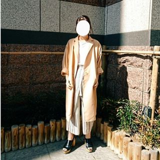 マウジー(moussy)の新品タグ【MOUSSY】きれい主役カラー★軽やかデザインロングコート★定7980(トレンチコート)