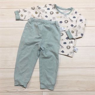 ユニクロ(UNIQLO)のユニクロ　パジャマ　90cm(パジャマ)