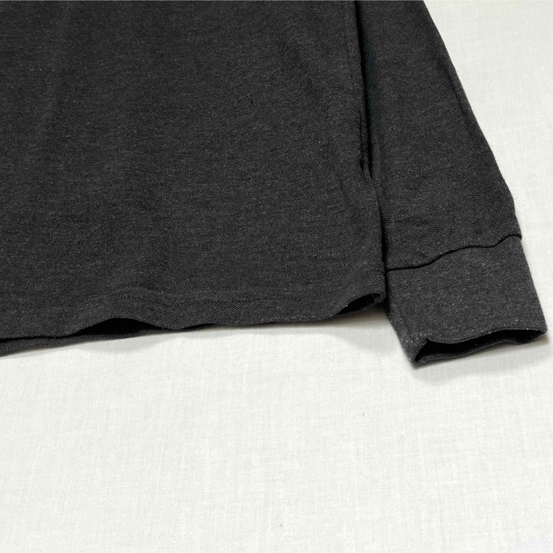 PLAYBOY(プレイボーイ)のPLAYBOY ポロシャツ 黒 刺繍ロゴ 刺繍文字 Ｍサイズ プレイボーイ メンズのトップス(ポロシャツ)の商品写真