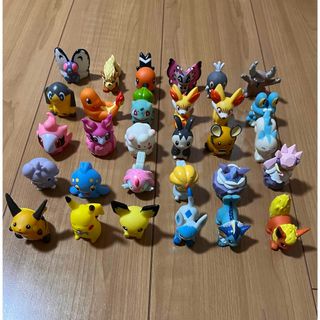 ニンテンドウ(任天堂)のポケモン　指人形　30体(キャラクターグッズ)