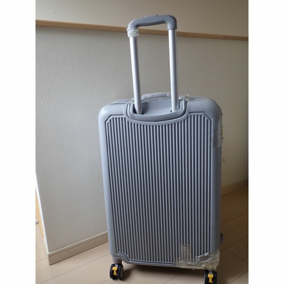 スーツケース　Lサイズ　大型　グレー　容量拡張可能　8輪　ファスナータイプ インテリア/住まい/日用品の日用品/生活雑貨/旅行(旅行用品)の商品写真