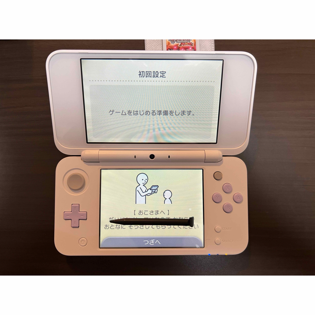 ニンテンドー2DS(ニンテンドー2DS)のNEW ニンテンドー 2DS LL ホワイト/ラベンダー エンタメ/ホビーのゲームソフト/ゲーム機本体(携帯用ゲーム機本体)の商品写真