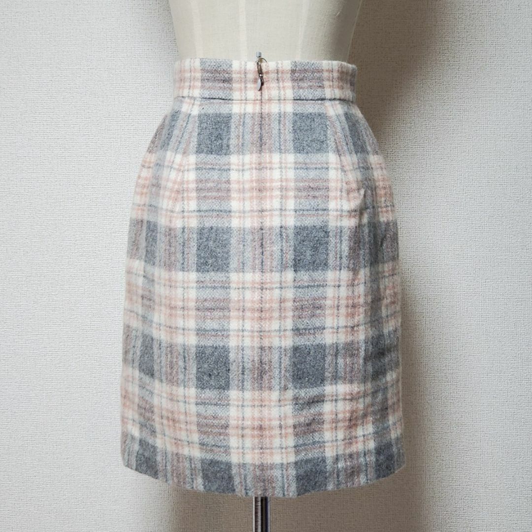 MISCH MASCH(ミッシュマッシュ)のMISCH MASCH ミッシュマッシュ シャギーチェックタイトスカート サイズ レディースのスカート(ひざ丈スカート)の商品写真