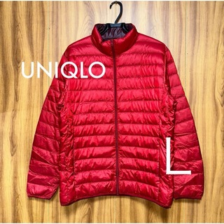 ユニクロ(UNIQLO)のUNIQLO 赤 ライトダウンジャケット Ｌ 紫 古着 ユニクロ ブルゾン 美品(ダウンジャケット)